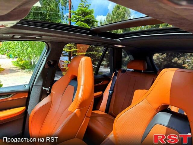 Серый БМВ Х5, объемом двигателя 4.4 л и пробегом 137 тыс. км за 51500 $, фото 5 на Automoto.ua