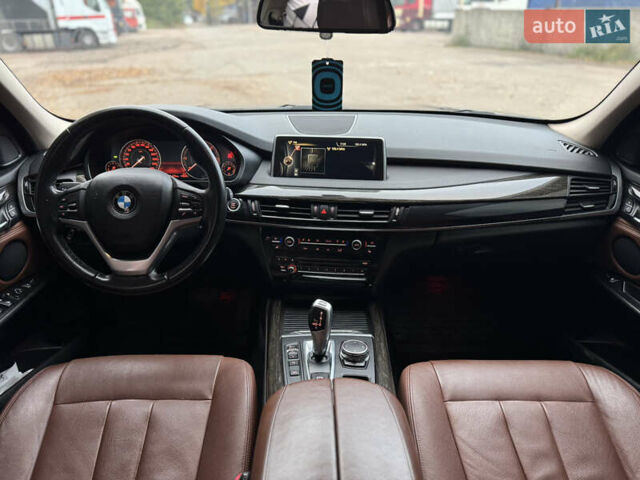 БМВ Х5 2015 в Чернигове на Automoto.ua Серый БМВ Х5, объемом двигателя 2 л и пробегом 167 тыс. км за 29500 $, фото 8 на Automoto.ua