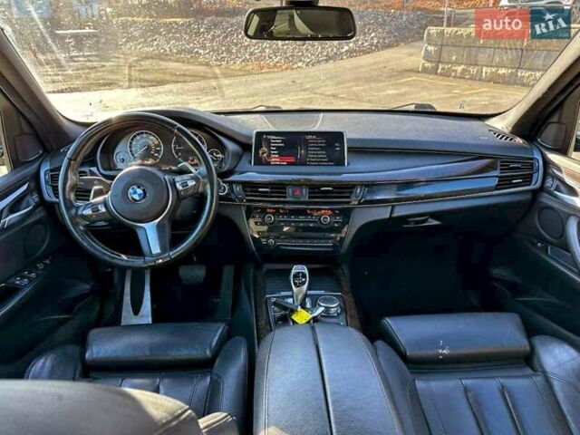 Серый БМВ Х5, объемом двигателя 2.99 л и пробегом 210 тыс. км за 7500 $, фото 5 на Automoto.ua