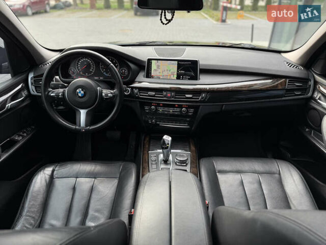 Сірий БМВ Х5, об'ємом двигуна 2.98 л та пробігом 159 тис. км за 22300 $, фото 41 на Automoto.ua