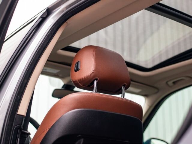 Серый БМВ Х5, объемом двигателя 2 л и пробегом 66 тыс. км за 34500 $, фото 4 на Automoto.ua