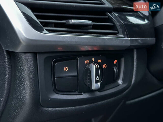 Серый БМВ Х5, объемом двигателя 3 л и пробегом 198 тыс. км за 25999 $, фото 61 на Automoto.ua