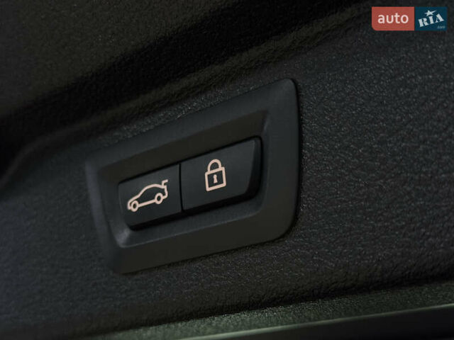 Серый БМВ Х5, объемом двигателя 2 л и пробегом 109 тыс. км за 29799 $, фото 27 на Automoto.ua