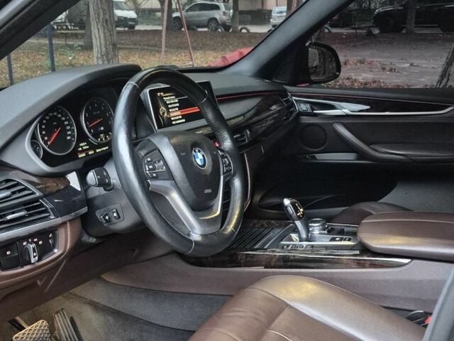 Серый БМВ Х5, объемом двигателя 3 л и пробегом 252 тыс. км за 21900 $, фото 12 на Automoto.ua