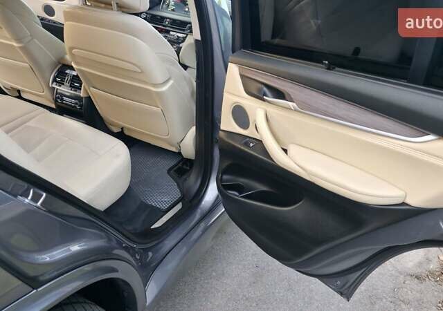 Серый БМВ Х5, объемом двигателя 2.98 л и пробегом 148 тыс. км за 26000 $, фото 31 на Automoto.ua