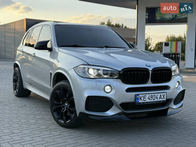 Серый БМВ Х5, объемом двигателя 2.98 л и пробегом 157 тыс. км за 23800 $, фото 8 на Automoto.ua