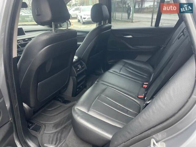 Сірий БМВ Х5, об'ємом двигуна 2.99 л та пробігом 246 тис. км за 32500 $, фото 13 на Automoto.ua