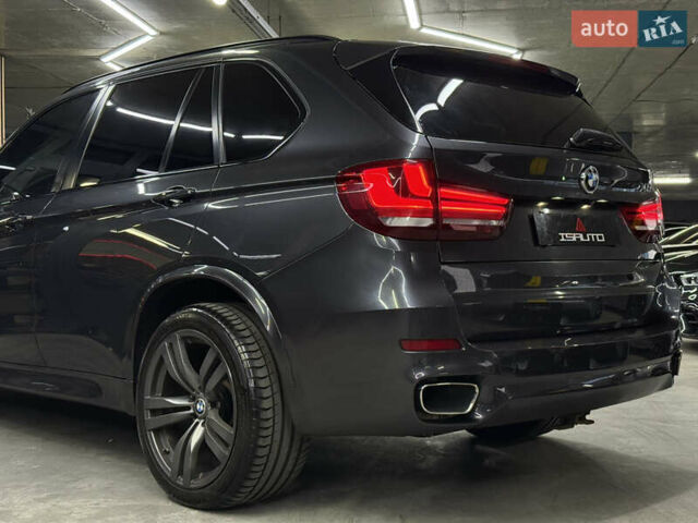 Серый БМВ Х5, объемом двигателя 2.98 л и пробегом 212 тыс. км за 22900 $, фото 12 на Automoto.ua