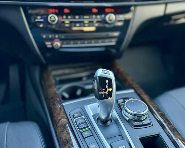 Серый БМВ Х5, объемом двигателя 2.98 л и пробегом 224 тыс. км за 17999 $, фото 25 на Automoto.ua