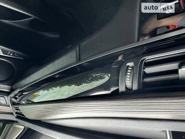 Сірий БМВ Х5, об'ємом двигуна 2 л та пробігом 179 тис. км за 28500 $, фото 33 на Automoto.ua