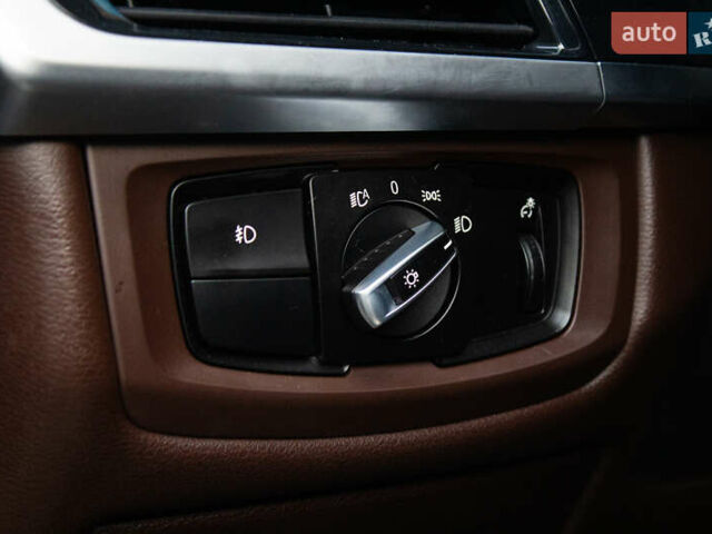 Сірий БМВ Х5, об'ємом двигуна 2.99 л та пробігом 146 тис. км за 29900 $, фото 27 на Automoto.ua