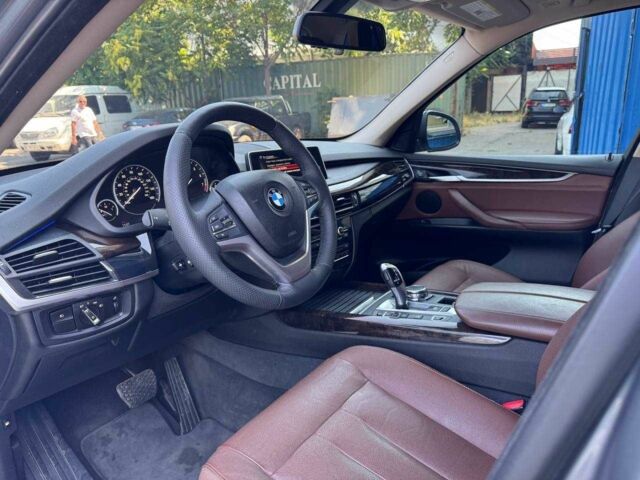 Серый БМВ Х5, объемом двигателя 2 л и пробегом 160 тыс. км за 24900 $, фото 17 на Automoto.ua