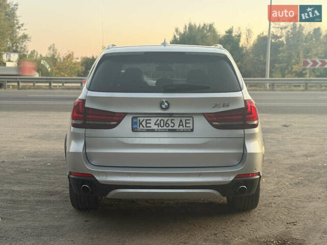 Серый БМВ Х5, объемом двигателя 2.98 л и пробегом 150 тыс. км за 25500 $, фото 5 на Automoto.ua
