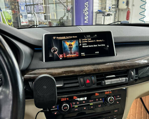 Сірий БМВ Х5, об'ємом двигуна 2.98 л та пробігом 162 тис. км за 24200 $, фото 29 на Automoto.ua