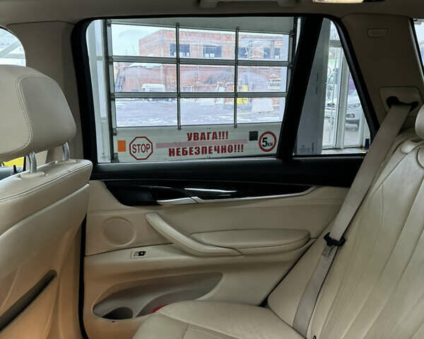 Сірий БМВ Х5, об'ємом двигуна 2.98 л та пробігом 162 тис. км за 24200 $, фото 15 на Automoto.ua