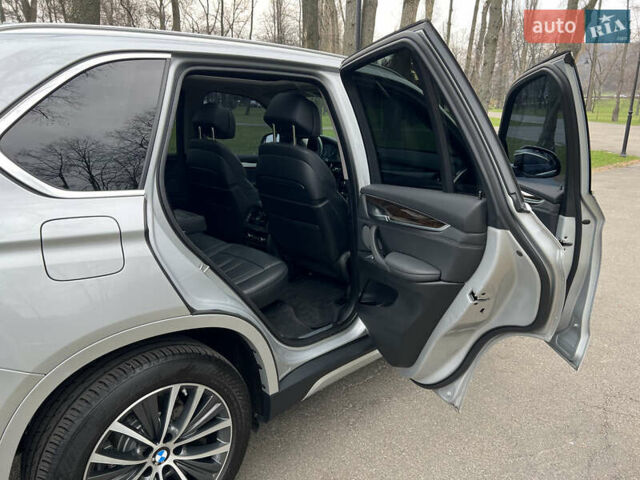 Серый БМВ Х5, объемом двигателя 2.98 л и пробегом 150 тыс. км за 24500 $, фото 9 на Automoto.ua