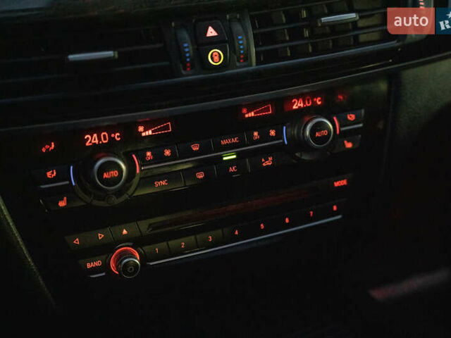 Сірий БМВ Х5, об'ємом двигуна 2.98 л та пробігом 208 тис. км за 21900 $, фото 32 на Automoto.ua