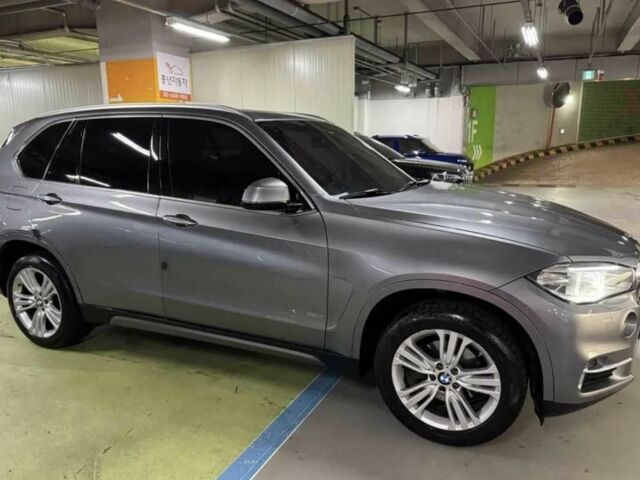 Серый БМВ Х5, объемом двигателя 3 л и пробегом 152 тыс. км за 16000 $, фото 8 на Automoto.ua