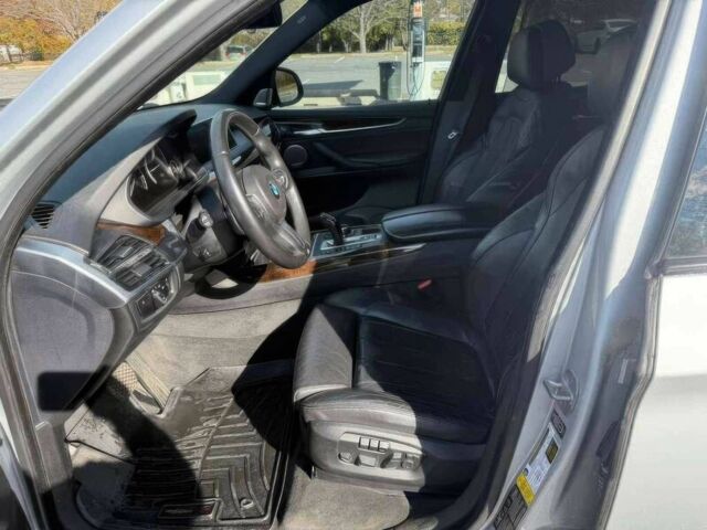 Сірий БМВ Х5, об'ємом двигуна 3 л та пробігом 78 тис. км за 16100 $, фото 7 на Automoto.ua