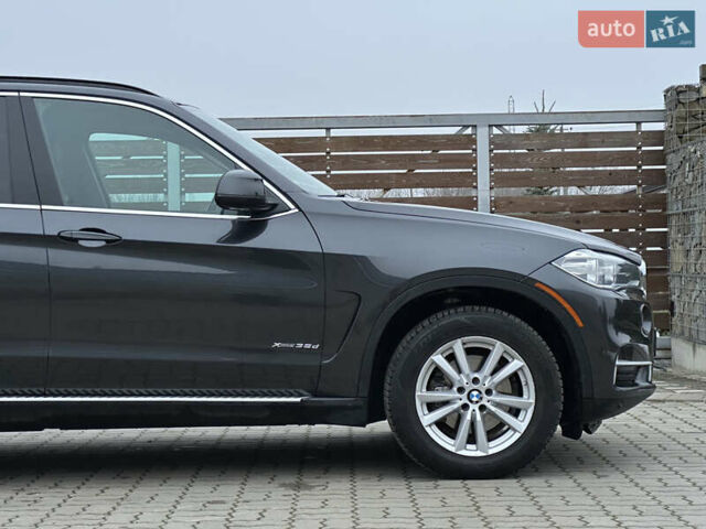 Серый БМВ Х5, объемом двигателя 3 л и пробегом 198 тыс. км за 25999 $, фото 30 на Automoto.ua