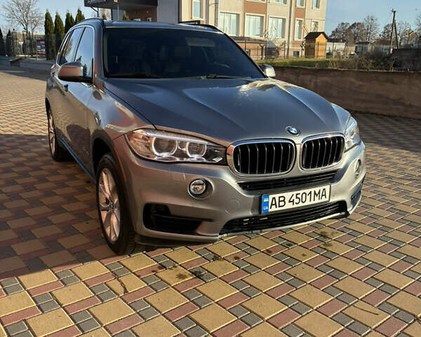 Серый БМВ Х5, объемом двигателя 2 л и пробегом 107 тыс. км за 29999 $, фото 2 на Automoto.ua