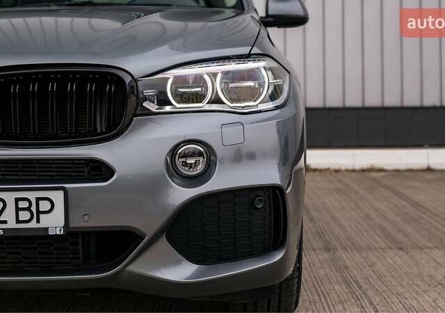 Сірий БМВ Х5, об'ємом двигуна 2 л та пробігом 66 тис. км за 34500 $, фото 6 на Automoto.ua
