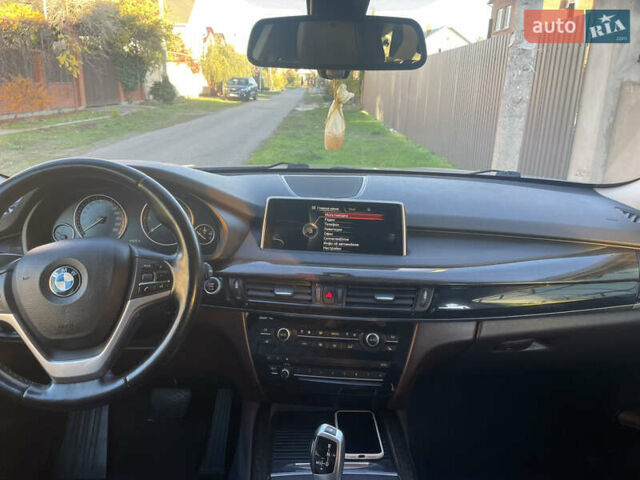 Серый БМВ Х5, объемом двигателя 2 л и пробегом 232 тыс. км за 24000 $, фото 30 на Automoto.ua