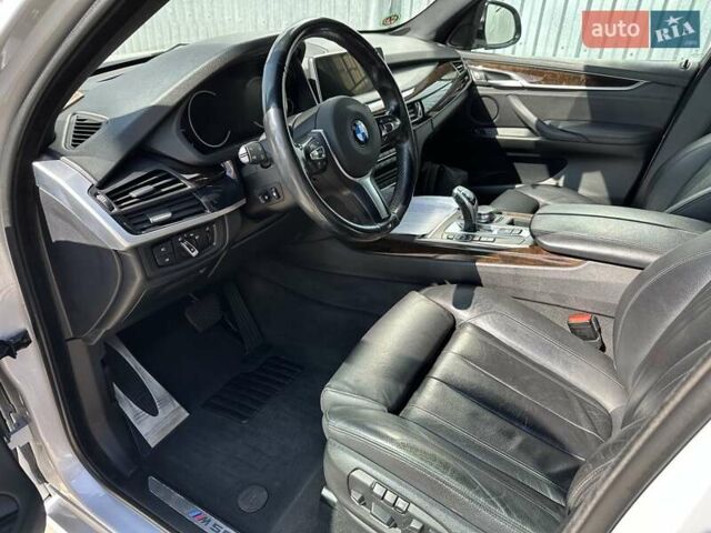 Серый БМВ Х5, объемом двигателя 3 л и пробегом 269 тыс. км за 35500 $, фото 9 на Automoto.ua