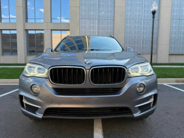 Сірий БМВ Х5, об'ємом двигуна 3 л та пробігом 75 тис. км за 19700 $, фото 1 на Automoto.ua