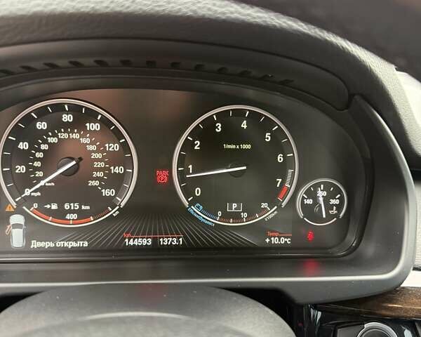 Серый БМВ Х5, объемом двигателя 2.98 л и пробегом 144 тыс. км за 23500 $, фото 18 на Automoto.ua