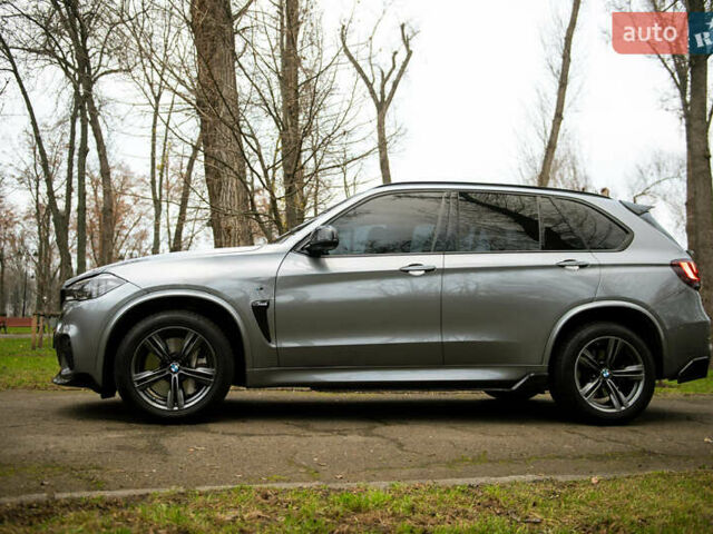 Серый БМВ Х5, объемом двигателя 2.99 л и пробегом 180 тыс. км за 37000 $, фото 6 на Automoto.ua