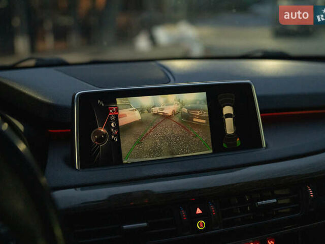 Сірий БМВ Х5, об'ємом двигуна 2.98 л та пробігом 208 тис. км за 21900 $, фото 30 на Automoto.ua