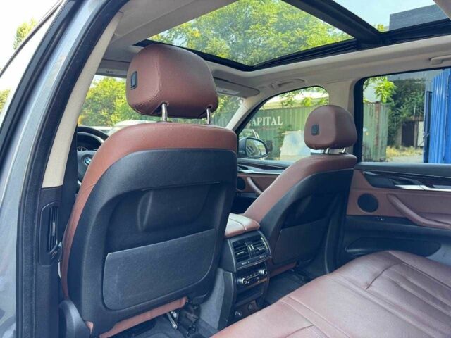 Серый БМВ Х5, объемом двигателя 2 л и пробегом 160 тыс. км за 24900 $, фото 12 на Automoto.ua