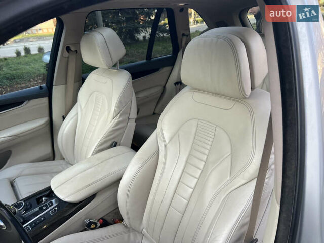 Серый БМВ Х5, объемом двигателя 2 л и пробегом 85 тыс. км за 29500 $, фото 25 на Automoto.ua