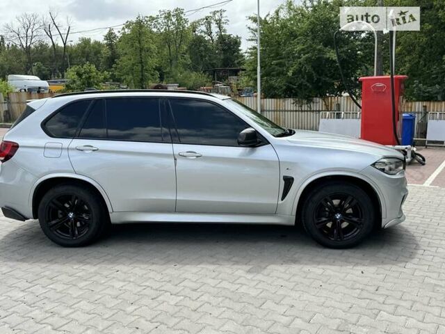 Сірий БМВ Х5, об'ємом двигуна 2 л та пробігом 179 тис. км за 28500 $, фото 22 на Automoto.ua