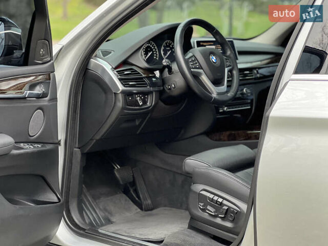 Серый БМВ Х5, объемом двигателя 2.98 л и пробегом 150 тыс. км за 24500 $, фото 24 на Automoto.ua