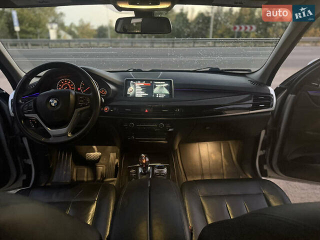 Серый БМВ Х5, объемом двигателя 2.98 л и пробегом 150 тыс. км за 25500 $, фото 15 на Automoto.ua