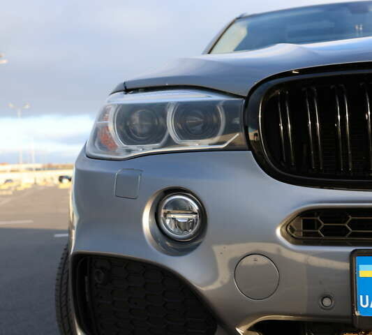 Серый БМВ Х5, объемом двигателя 2.99 л и пробегом 247 тыс. км за 23500 $, фото 6 на Automoto.ua