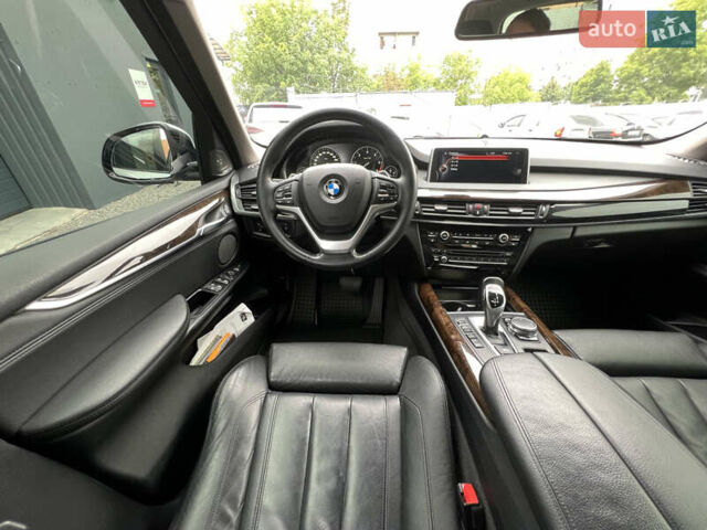 Серый БМВ Х5, объемом двигателя 2.99 л и пробегом 209 тыс. км за 31800 $, фото 7 на Automoto.ua