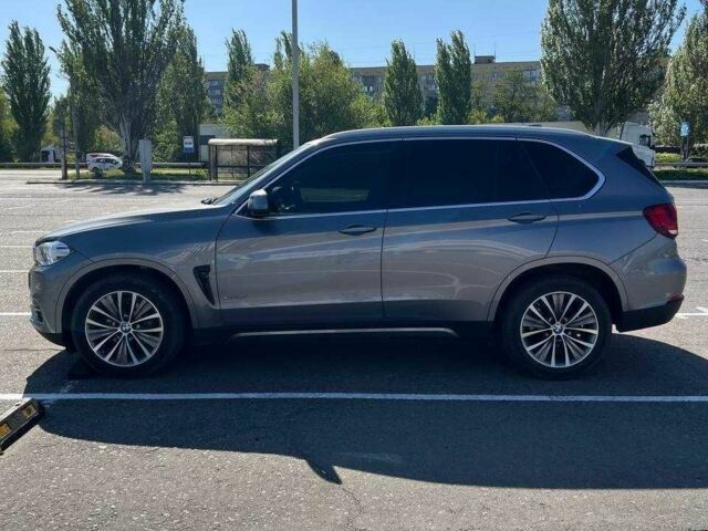 Сірий БМВ Х5, об'ємом двигуна 3 л та пробігом 169 тис. км за 23500 $, фото 2 на Automoto.ua