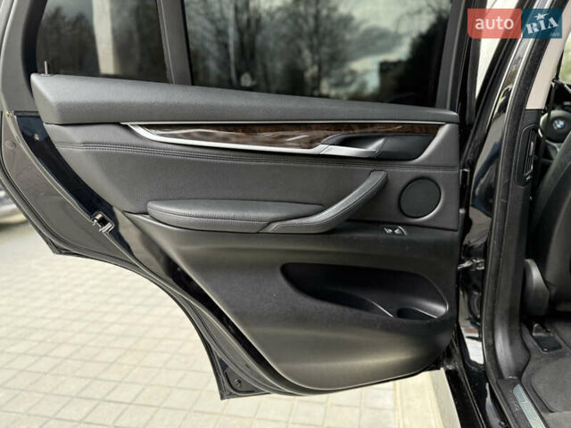 Сірий БМВ Х5, об'ємом двигуна 2.98 л та пробігом 159 тис. км за 22300 $, фото 37 на Automoto.ua