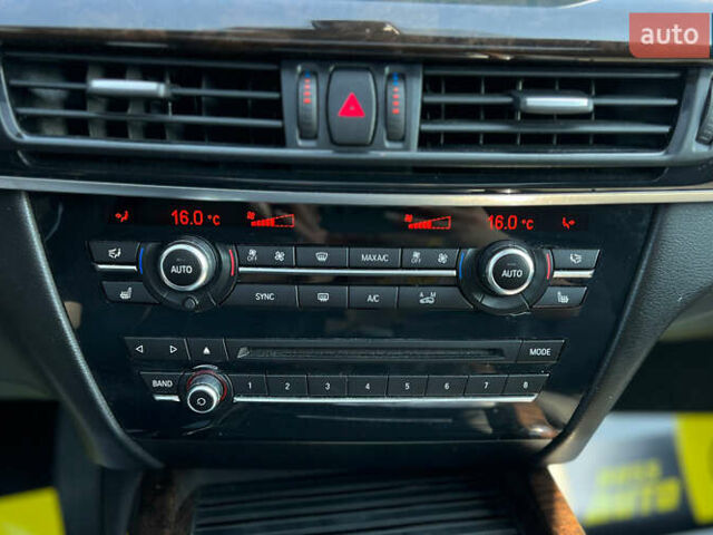 Сірий БМВ Х5, об'ємом двигуна 2.99 л та пробігом 140 тис. км за 26690 $, фото 17 на Automoto.ua