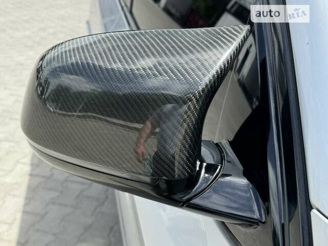 Сірий БМВ Х5, об'ємом двигуна 2 л та пробігом 179 тис. км за 28500 $, фото 1 на Automoto.ua