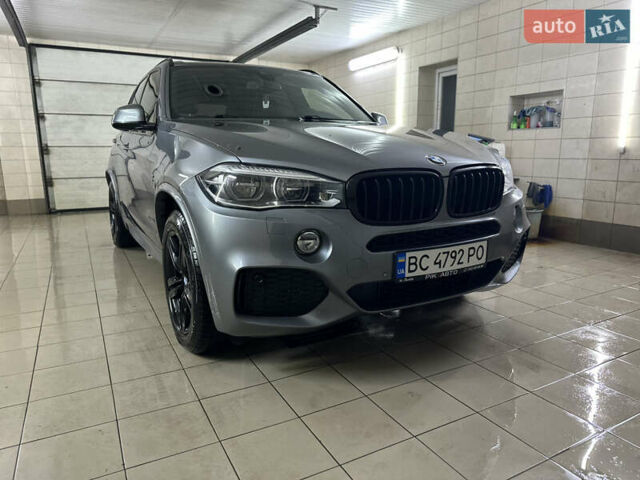 Сірий БМВ Х5, об'ємом двигуна 2.99 л та пробігом 140 тис. км за 38999 $, фото 2 на Automoto.ua