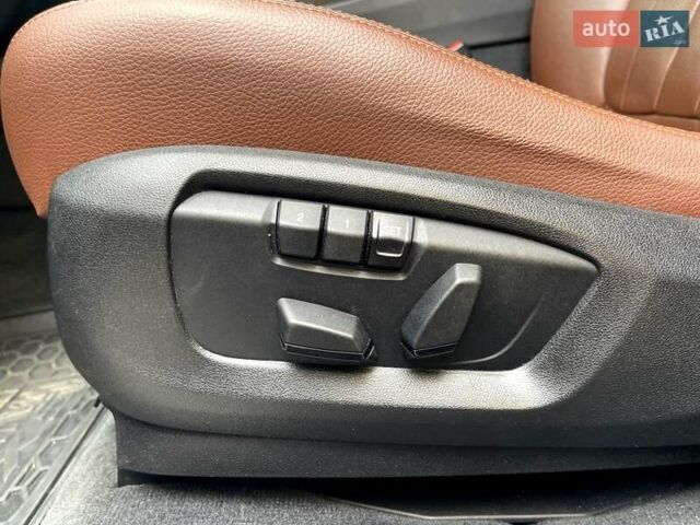 Серый БМВ Х5, объемом двигателя 2 л и пробегом 160 тыс. км за 22800 $, фото 41 на Automoto.ua