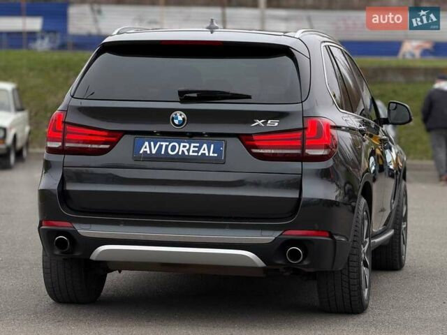Серый БМВ Х5, объемом двигателя 2.98 л и пробегом 148 тыс. км за 25000 $, фото 19 на Automoto.ua