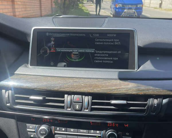 Серый БМВ Х5, объемом двигателя 3 л и пробегом 166 тыс. км за 24500 $, фото 35 на Automoto.ua