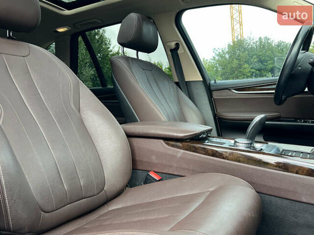 Сірий БМВ Х5, об'ємом двигуна 2.99 л та пробігом 227 тис. км за 23999 $, фото 21 на Automoto.ua