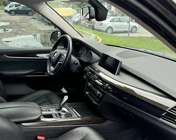 Сірий БМВ Х5, об'ємом двигуна 2 л та пробігом 150 тис. км за 23700 $, фото 8 на Automoto.ua