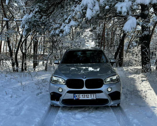 Серый БМВ Х5, объемом двигателя 3 л и пробегом 93 тыс. км за 34000 $, фото 14 на Automoto.ua